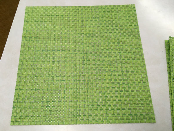 Green weave vinyl placemats set of 4