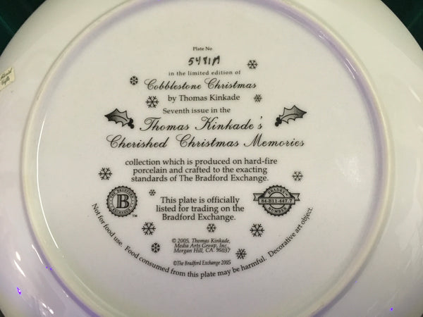 Cobblestone Christmas boxed plate Kinkade