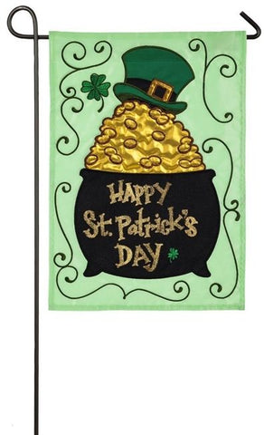 Pot of Gold St Patrick garden appliqué flag