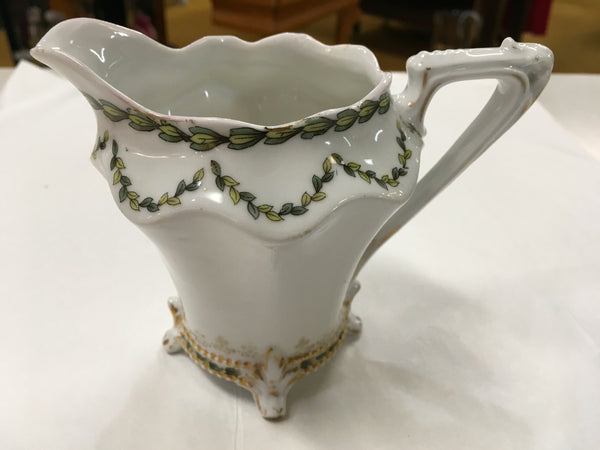 Vintage R S Russia peace branch ruffled footed creamer pitcher preowned